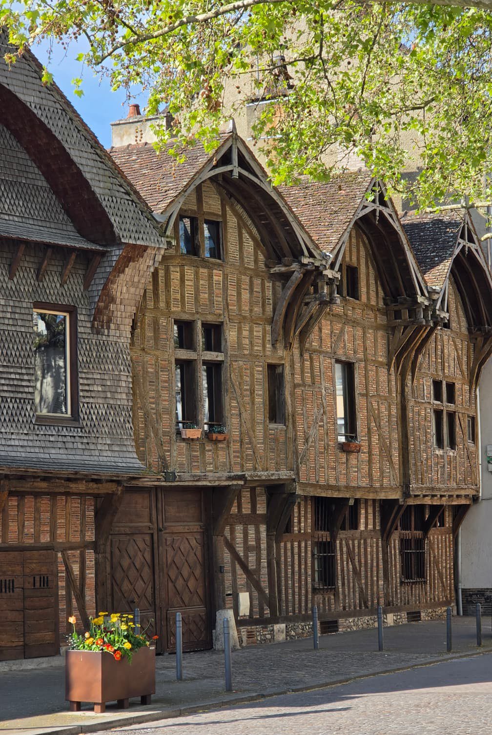 Troyes